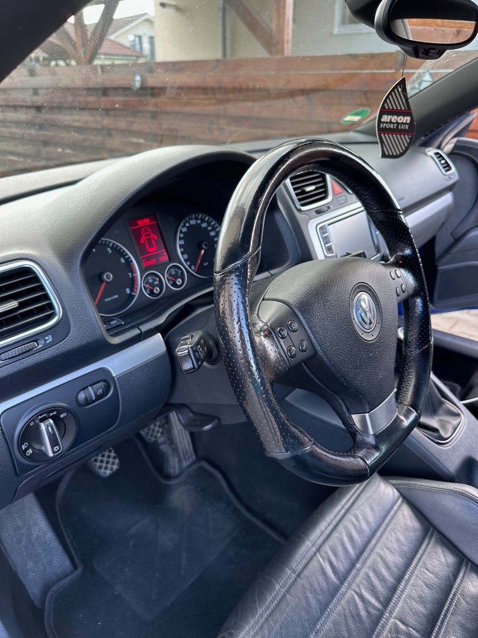 Scirocco 2.0 TSI (2009)