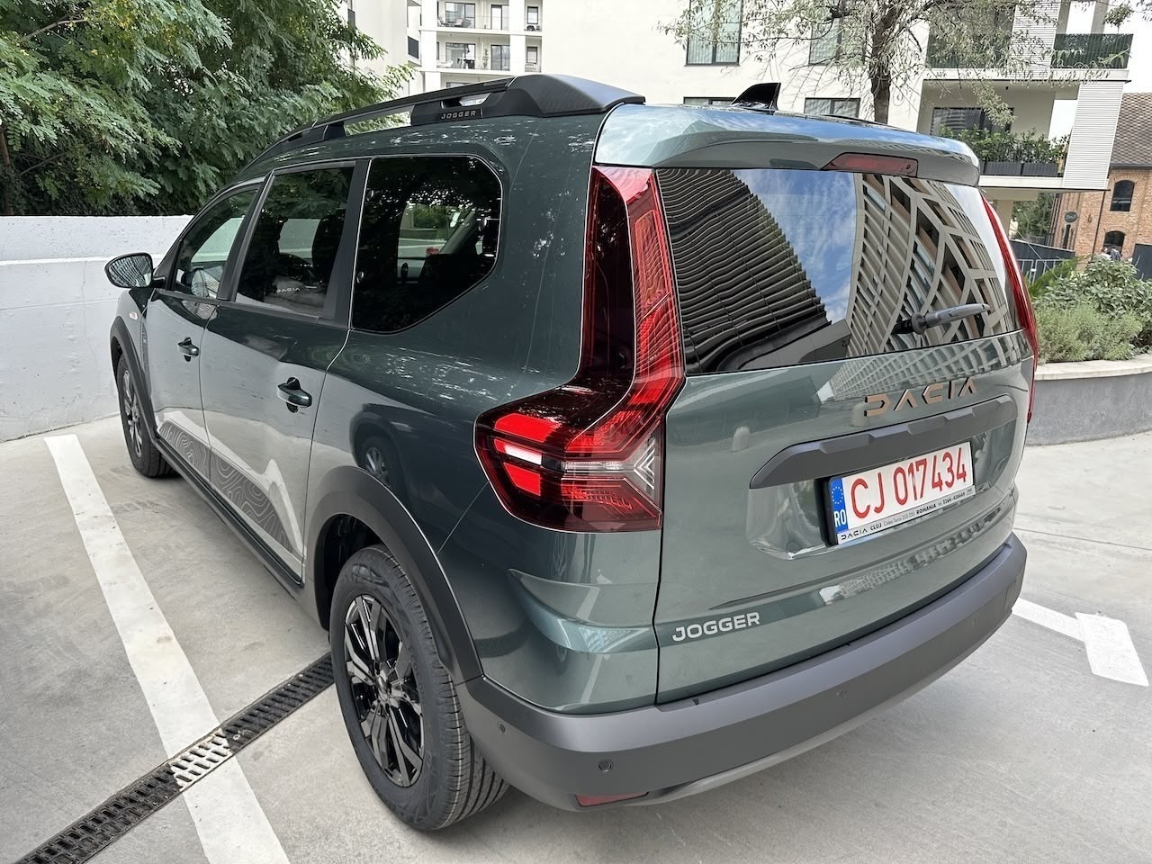 Dacia Jogger 1.0 GPL 7 Locuri: O Alegere Inteligentă