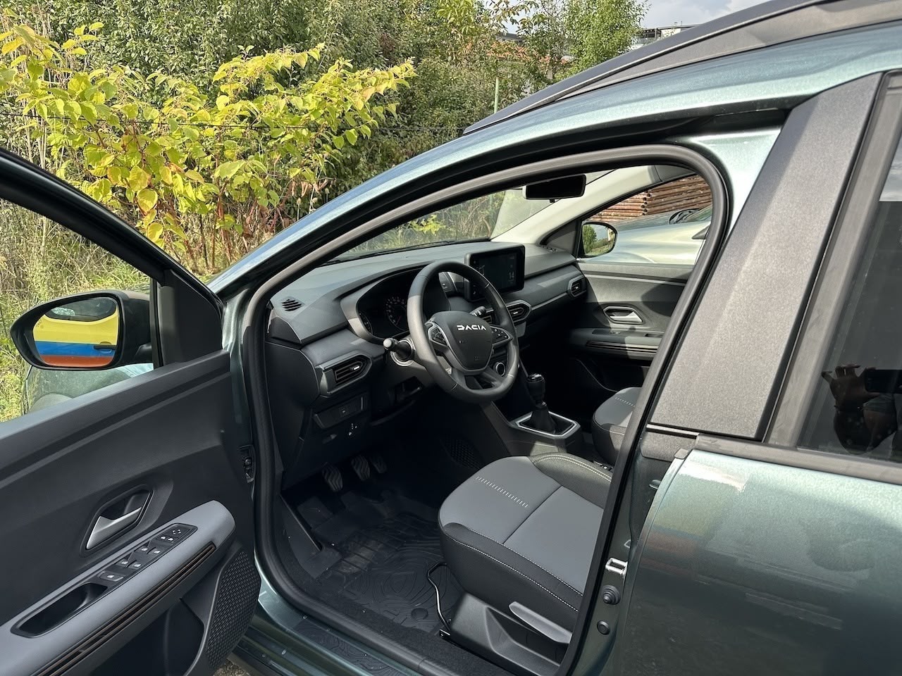 Dacia Jogger 1.0 GPL 7 Locuri: O Alegere Inteligentă