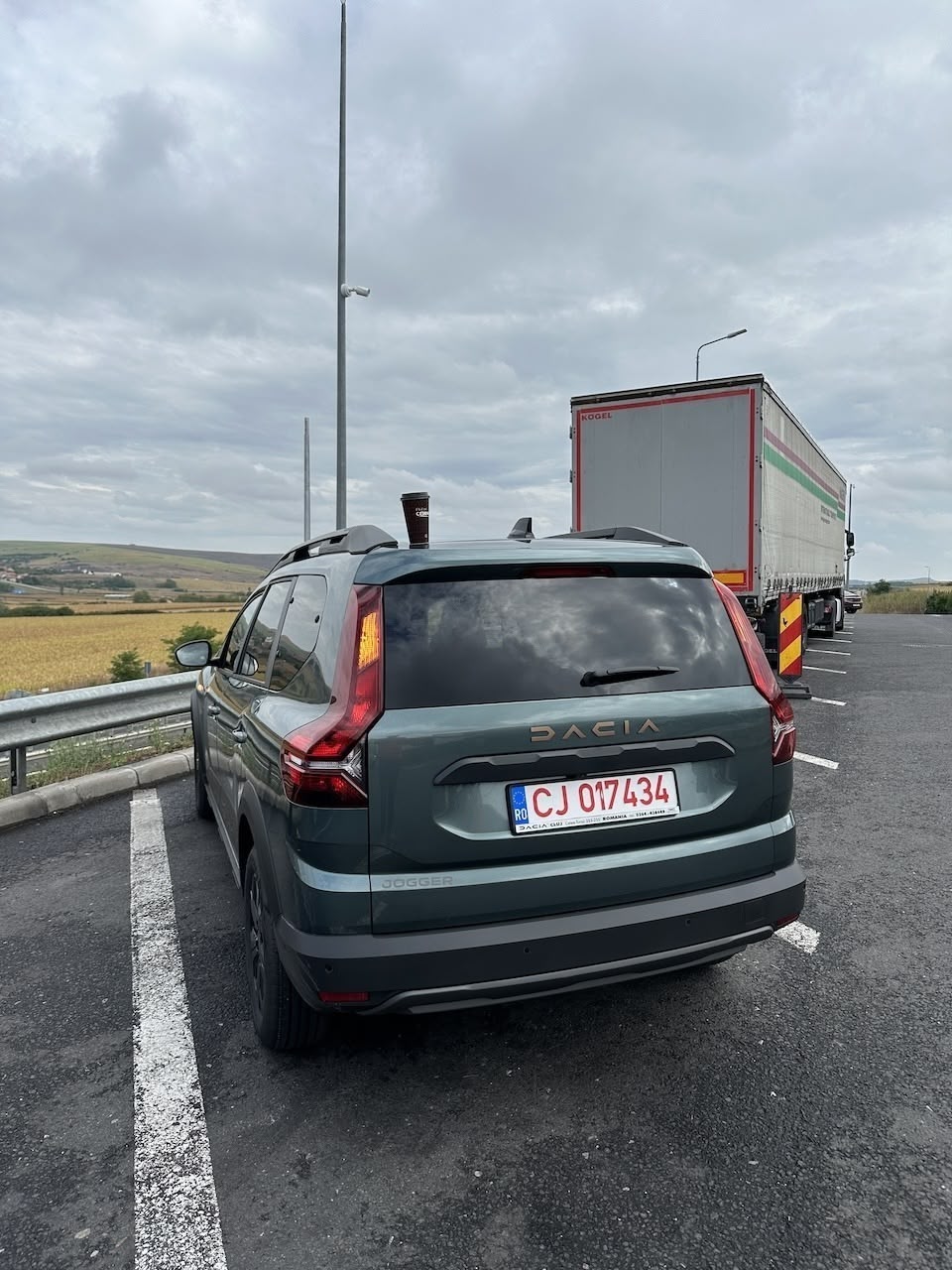 Dacia Jogger 1.0 GPL 7 Locuri: O Alegere Inteligentă