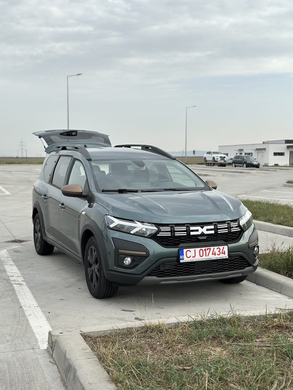 Dacia Jogger 1.0 GPL 7 Locuri: O Alegere Inteligentă