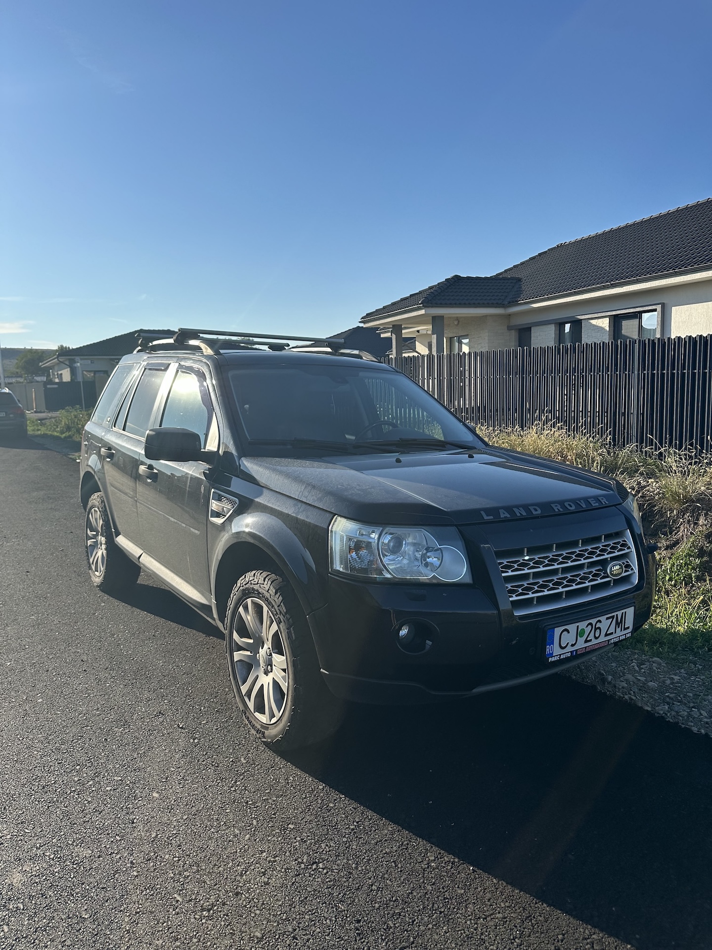 Land Rover Freelander 2.2 (2008): Robust și Capabil