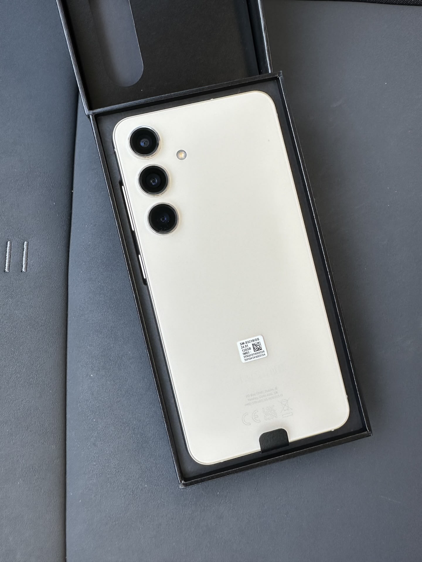 Samsung Galaxy S24:  Impresionant si in 2024