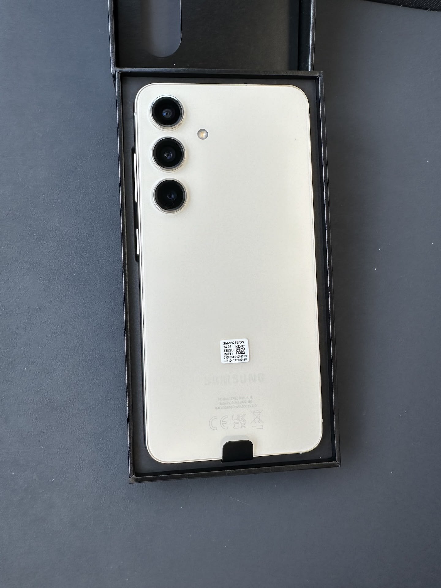 Samsung Galaxy S24:  Impresionant si in 2024