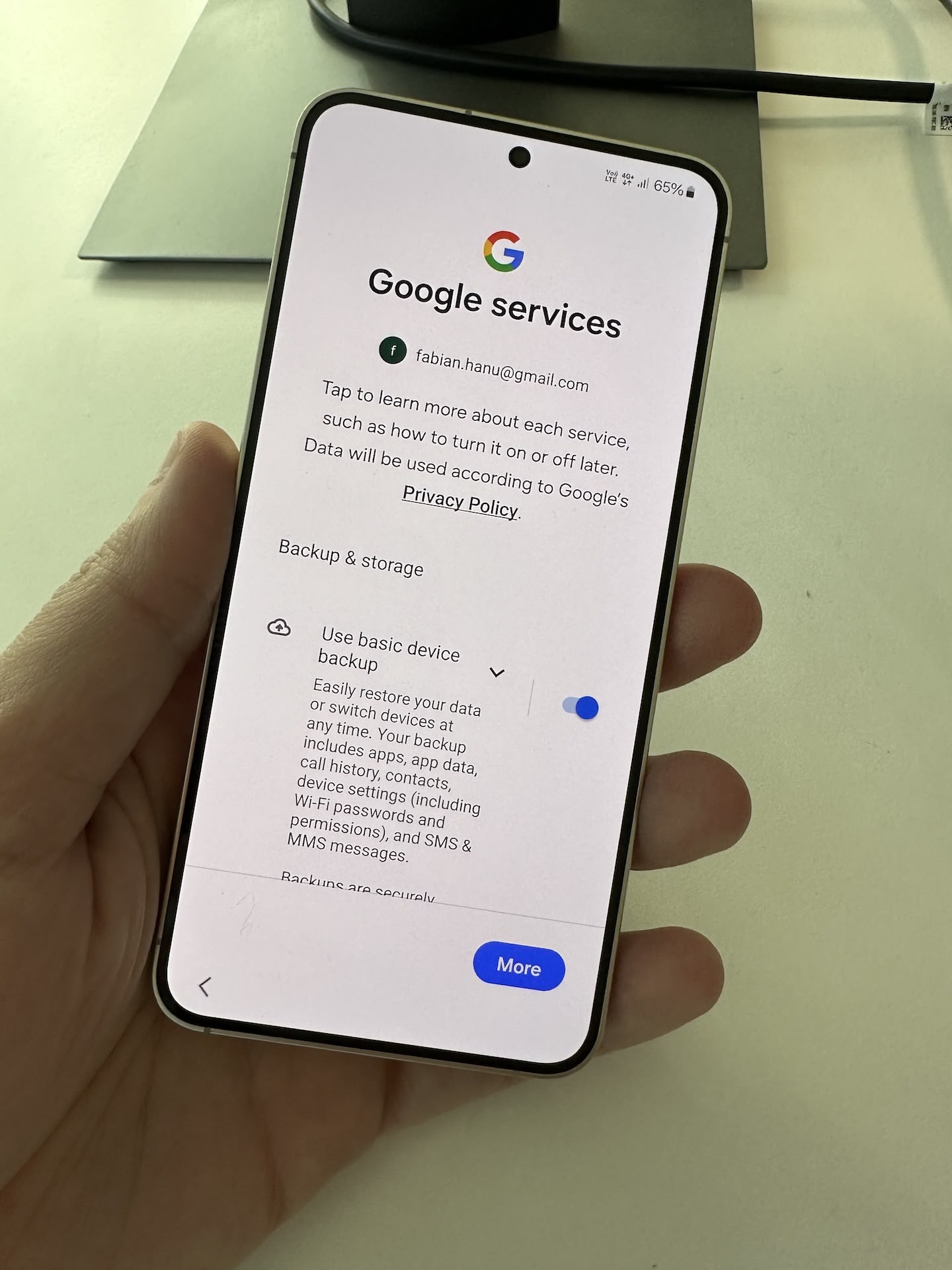 Samsung Galaxy S24:  Impresionant si in 2024