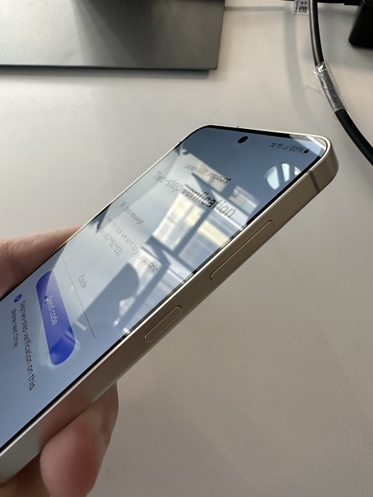 Samsung Galaxy S24:  Impresionant si in 2024