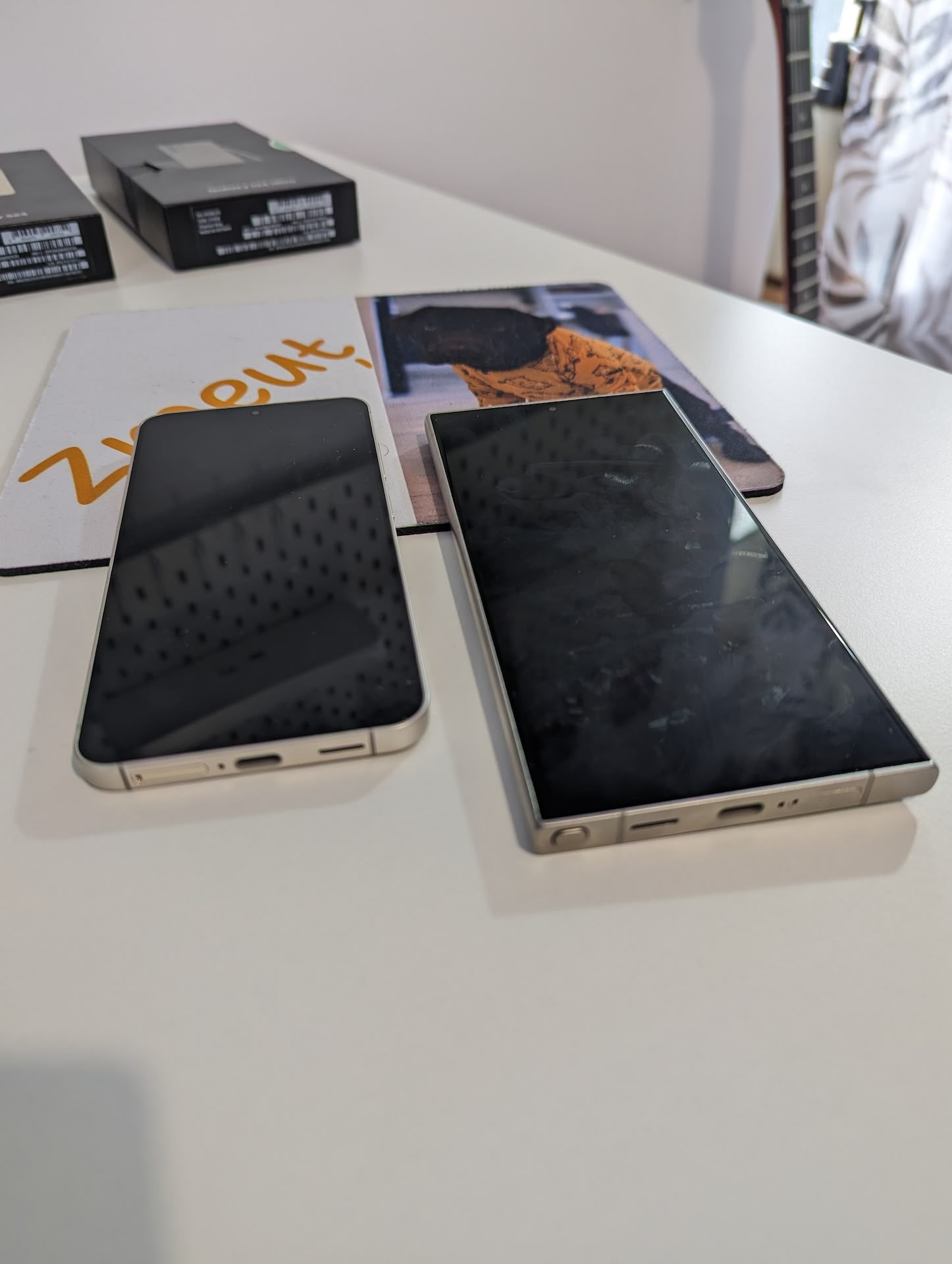 Samsung Galaxy S24 vs S24 Ultra: Care este alegerea potrivită pentru tine?