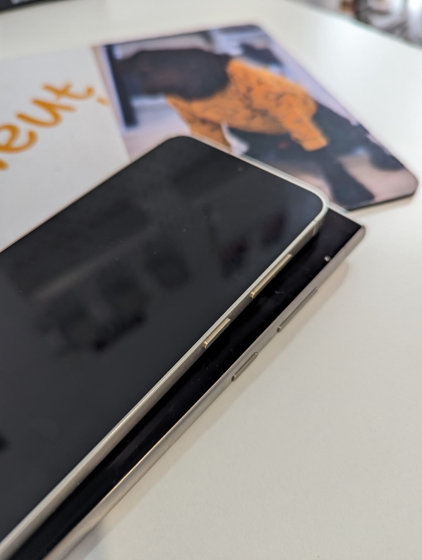 Samsung Galaxy S24 vs S24 Ultra: Care este alegerea potrivită pentru tine?