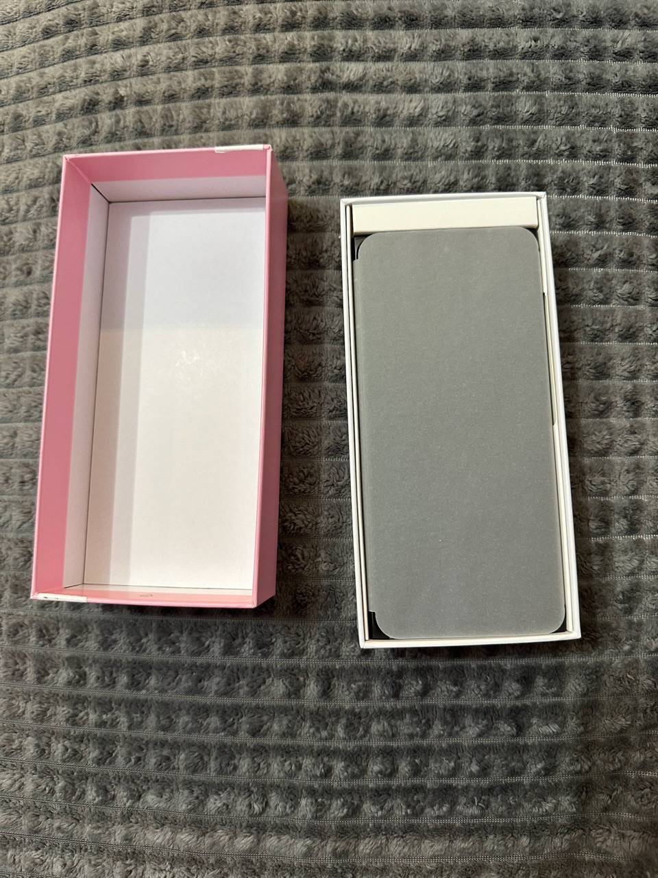 HMD Skyline: Un Telefon Reperabil cu Ambiții Înalte