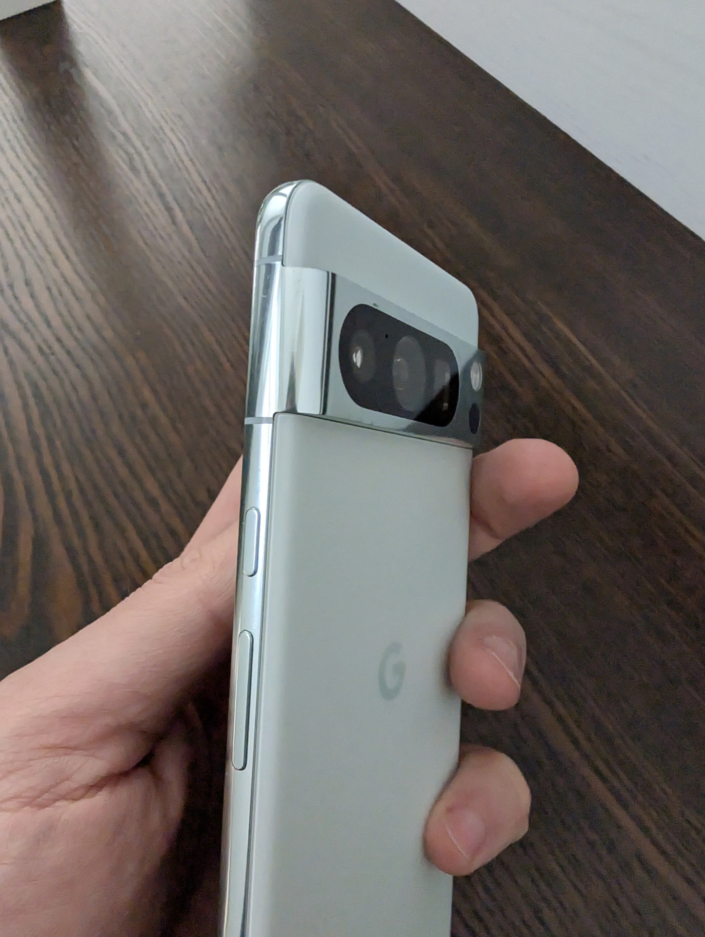 Google Pixel 8 Pro: un flagship rafinat