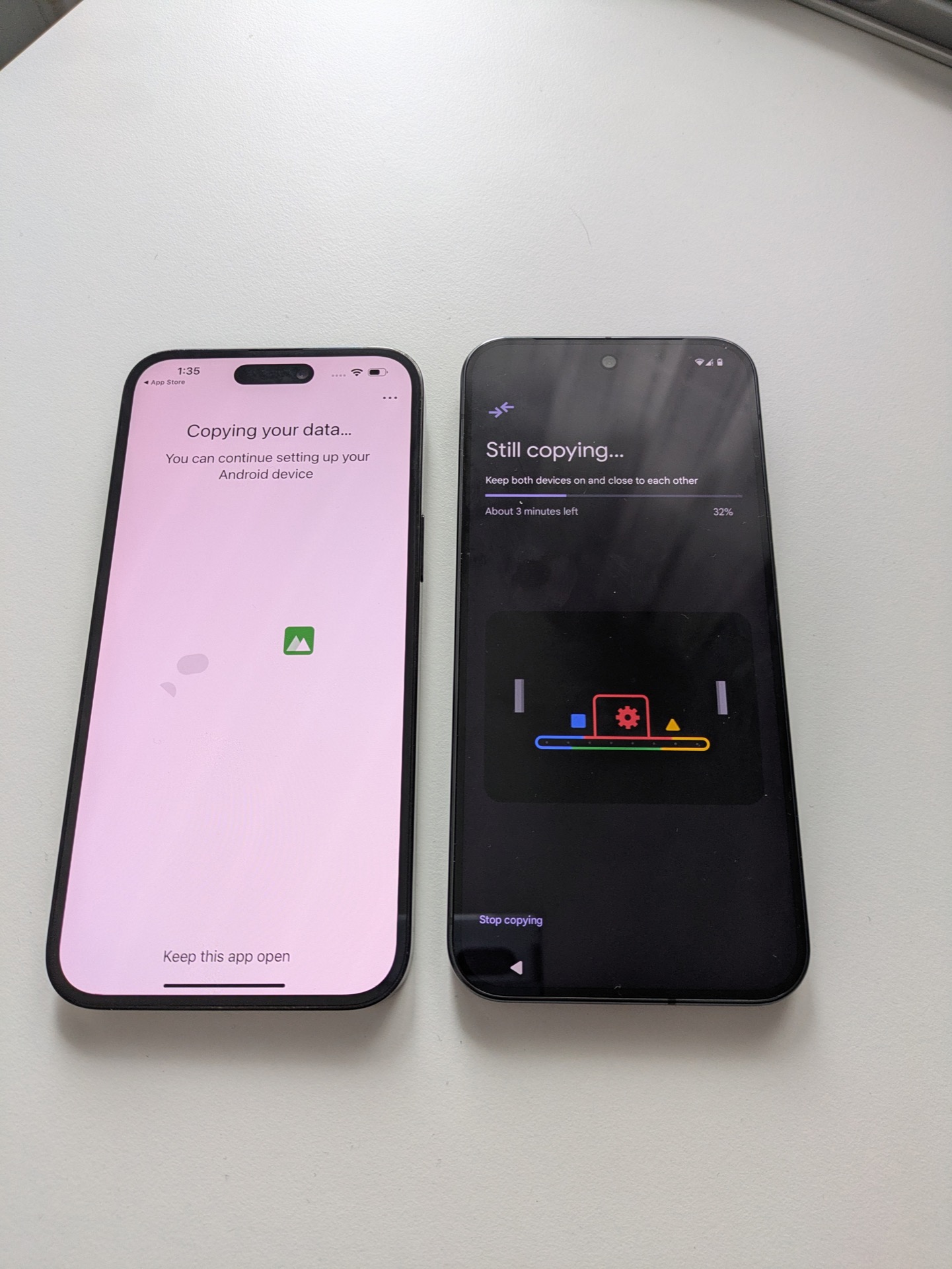 De la iPhone la Pixel: Ghidul Complet cu Aplicația Switch to Android