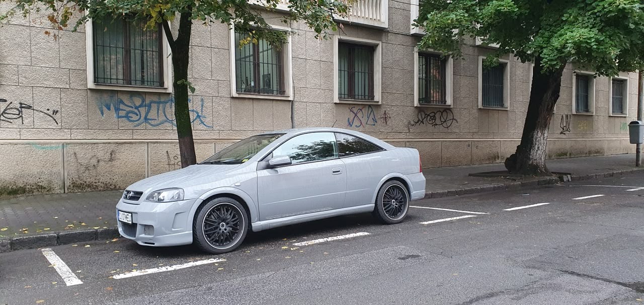 Opel Astra G Bertone: O poveste de dragoste pe patru roți