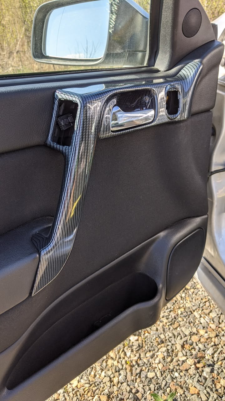 Restaurarea unui Opel Astra G Bertone: In căutarea perfecțiunii