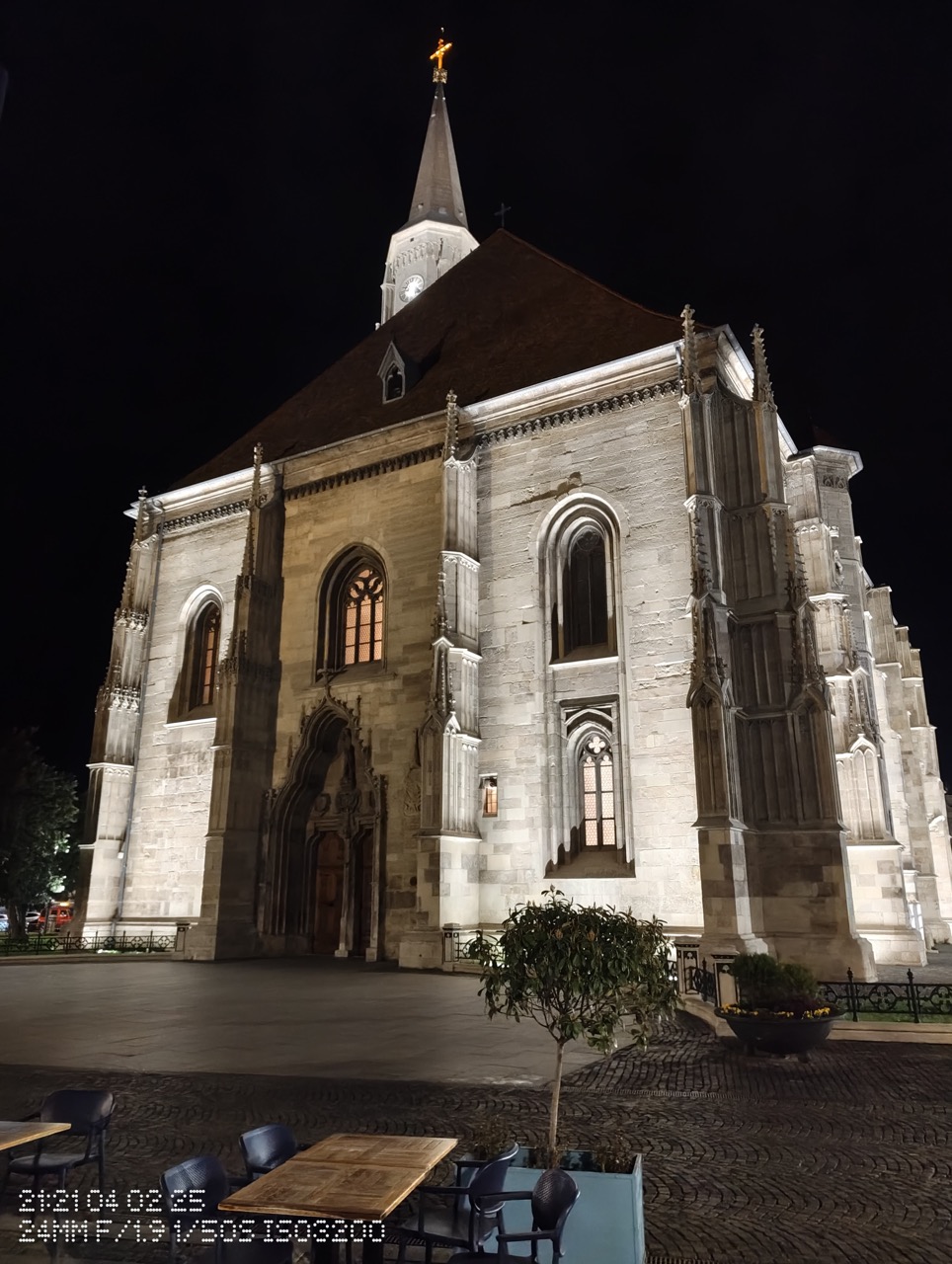 Nothing Phone 3a: Modul Night te lasă în întuneric când vine vorba de culori