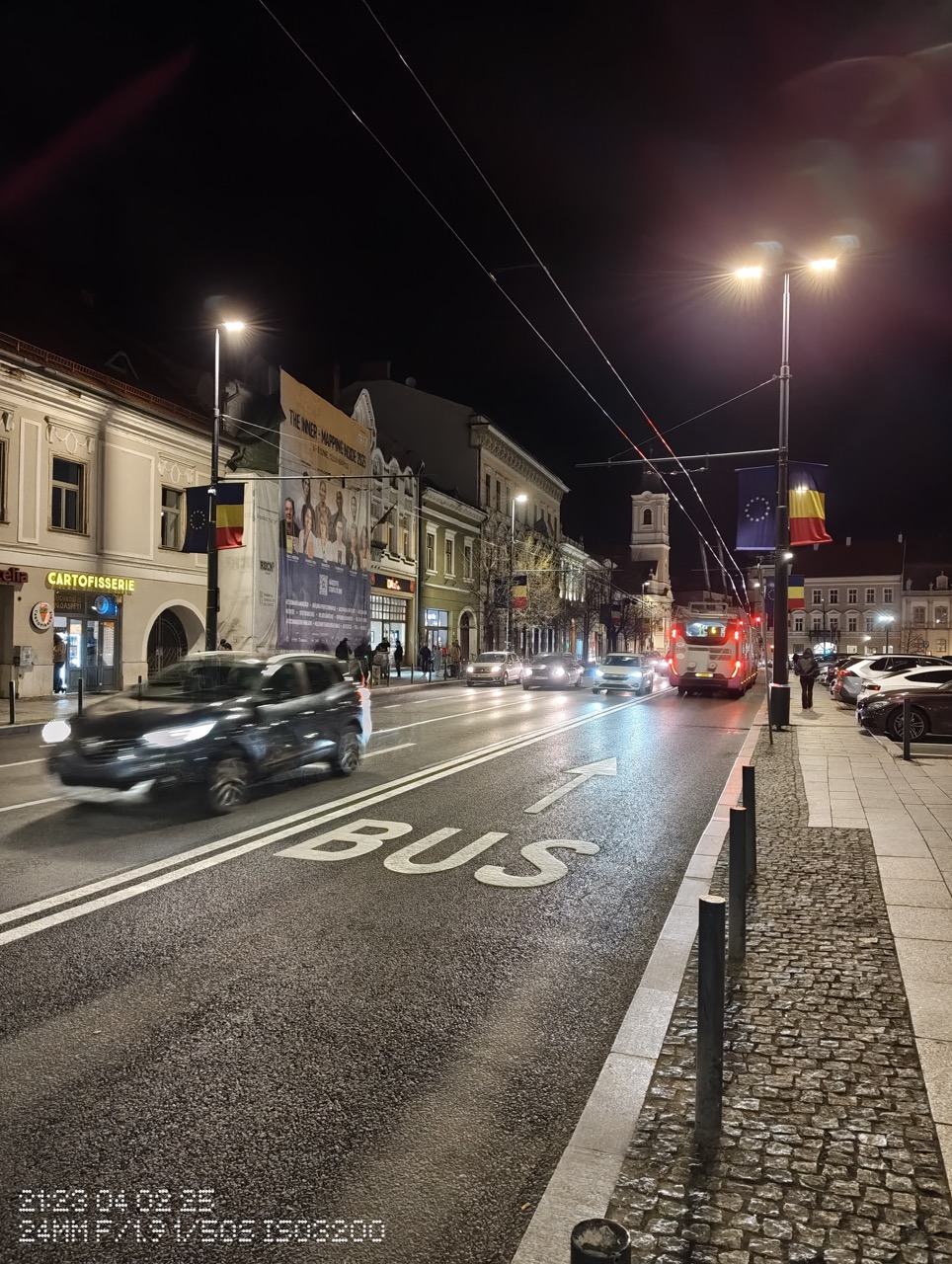 Nothing Phone 3a: Modul Night te lasă în întuneric când vine vorba de culori