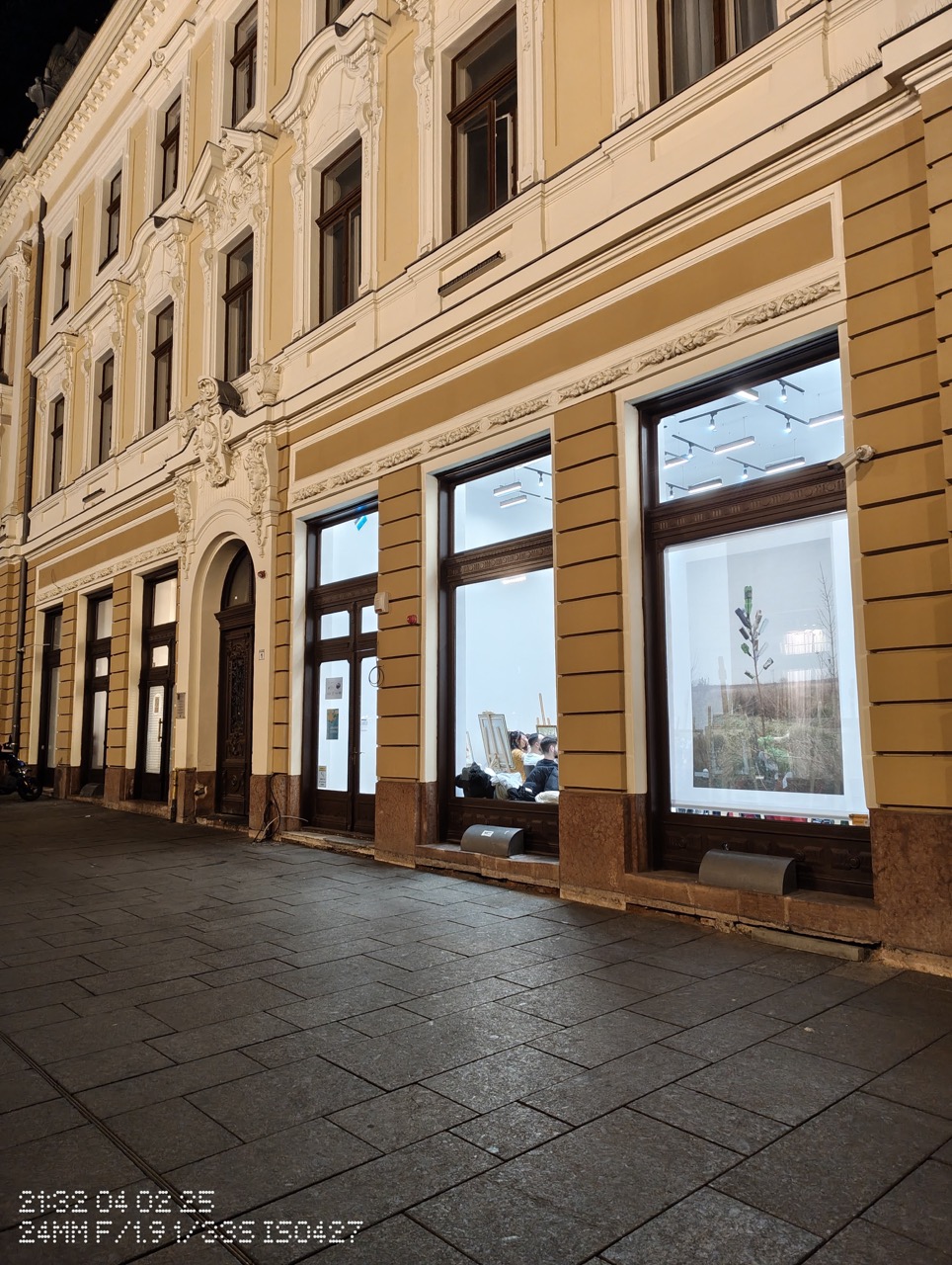 Nothing Phone 3a: Modul Night te lasă în întuneric când vine vorba de culori