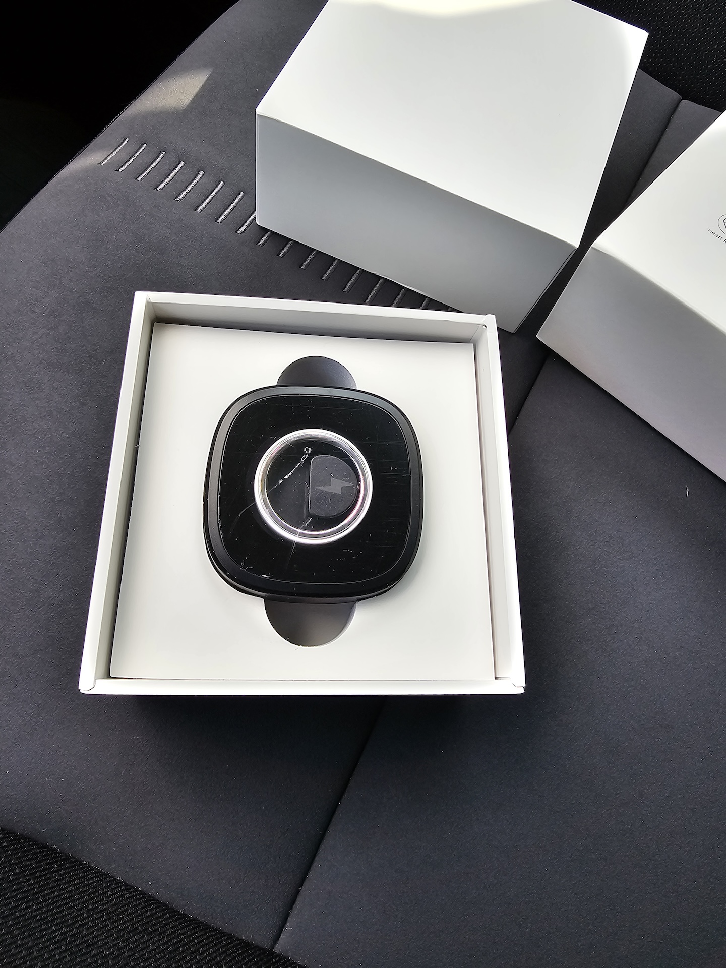 Misterul Inelelor Smart "R8": Miracol Tehnologic la Preț Redus sau Capcană Digitală?