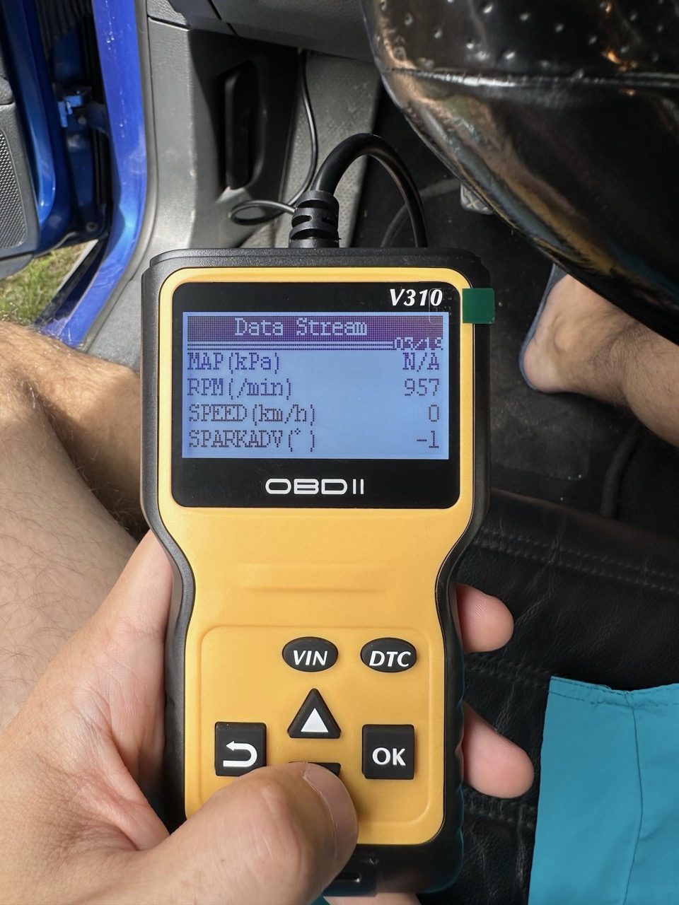 Tester Diagnoză auto multimarcă OBD2 V310 – recenzie completă și avantaje